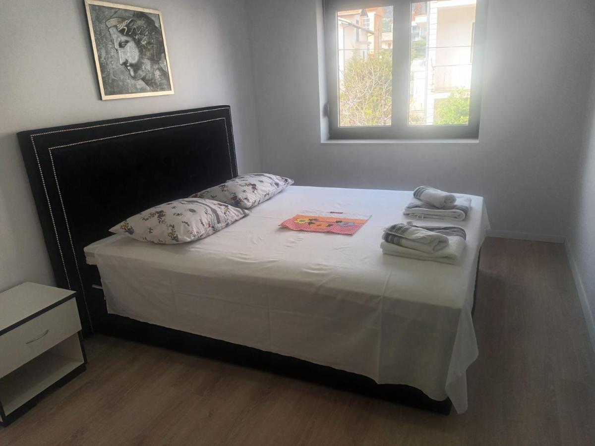 Apartmani U Kastelima Kaštela Екстериор снимка